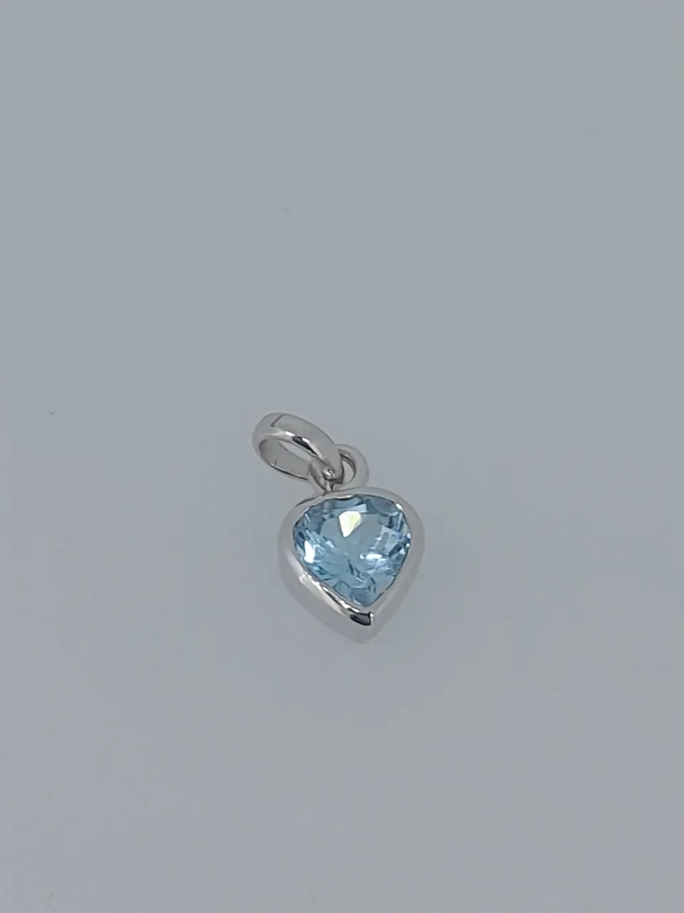 Silver Pendant Set With AAA Topaz Heart Cut Gem Stone