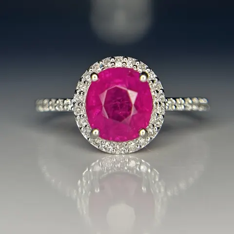Beautiful 2.66 CT Unheated Old Burma Ruby With Natural Diamonds & 18k Gold