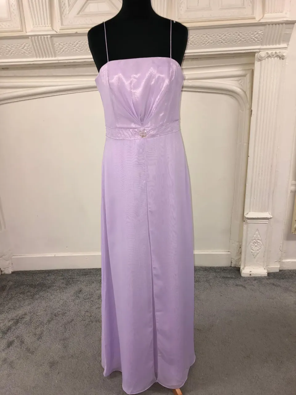 Lilac dress from Milano Formals B B8493 size medium approx 10-12 lilac