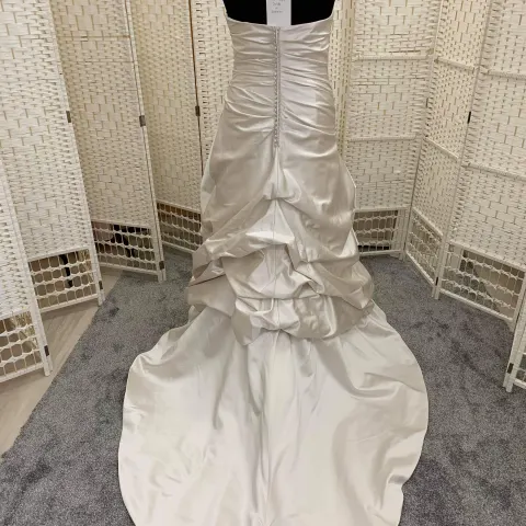 Alfred Angelo wedding dress UK 2138 size 16