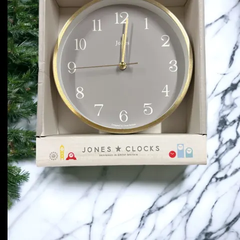 Jones Clocks Lodge Quartz Analogue Wall Clock, 25cm, RRP £24.99 L13a