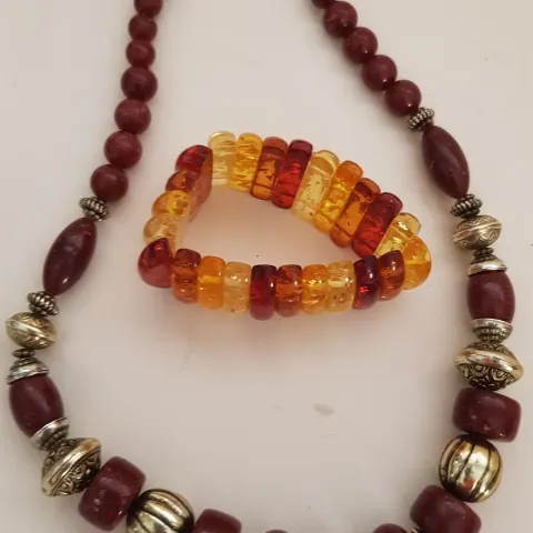 Costume Jewellery (4)