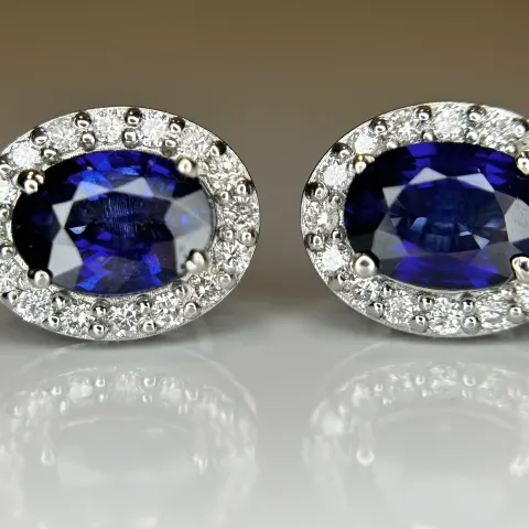 Beautiful 1.85ct Natural Unheated Blue Sapphire Earrings With Diamonds & 950 Platinum