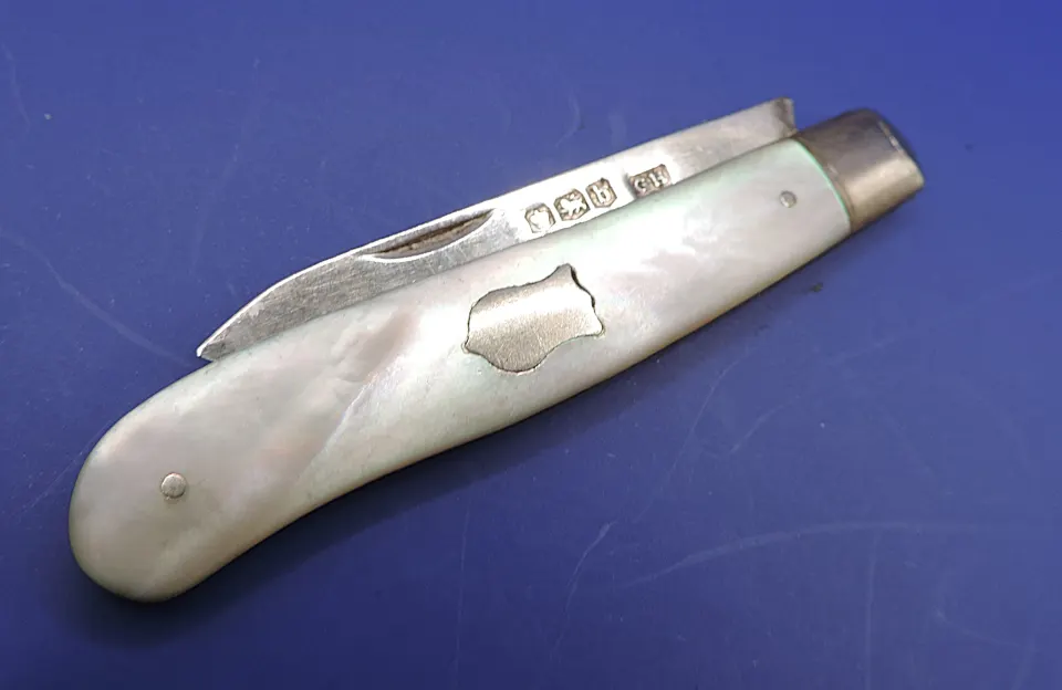 George V Silver and Mother of Pearl Fruit Knife 1919