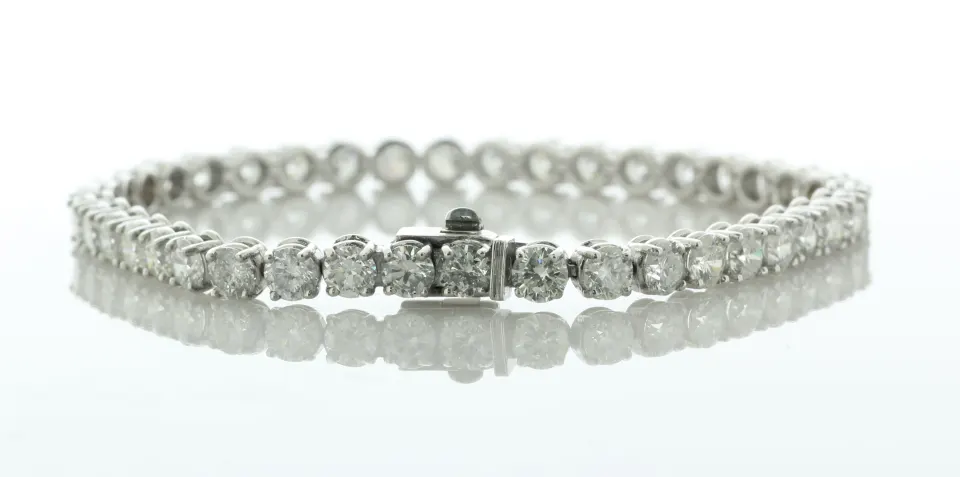 18ct White Gold Tennis Diamond Bracelet 13.20 Carats