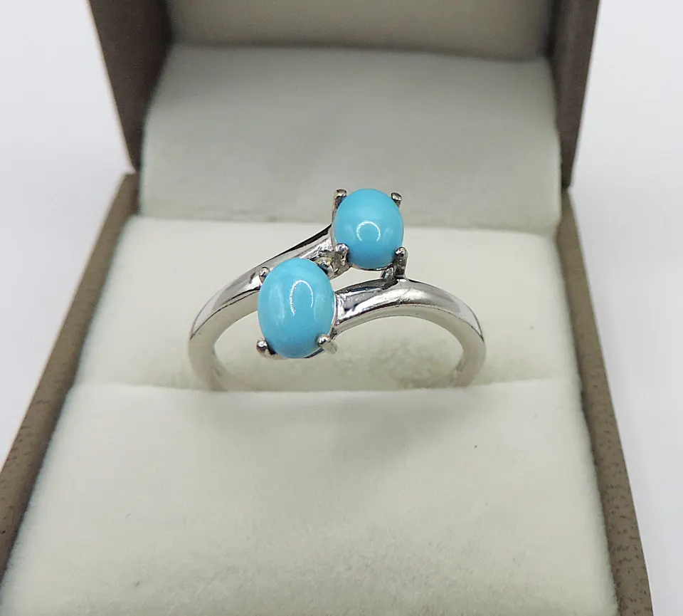 Sterling Silver Turquoise Ring New With Gift Pouch