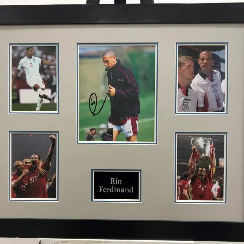 RIO FERDINAND framed original signature presentation.