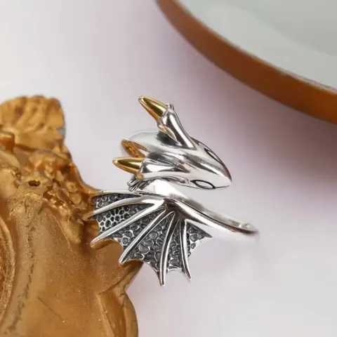 NEW! Retro Flying Dragon Ring