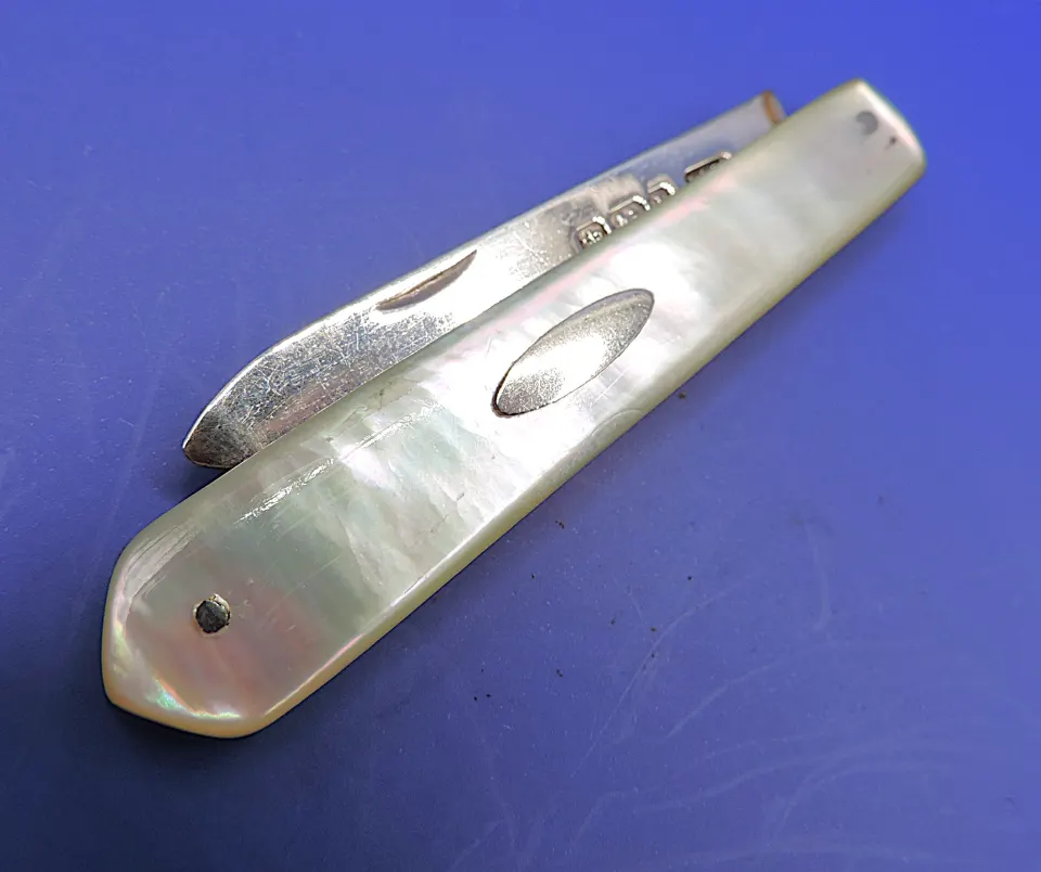 Victorian Silver and Mother of Pearl Fruit Knife 1903