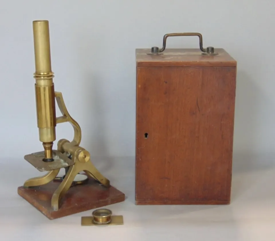 Cased Henry Crouch of London brass microscope