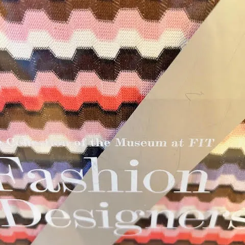 Taschen Fashion Designers A-Z Collection of The Museum At FIT With Slipcase. IS BN 978-3836506055