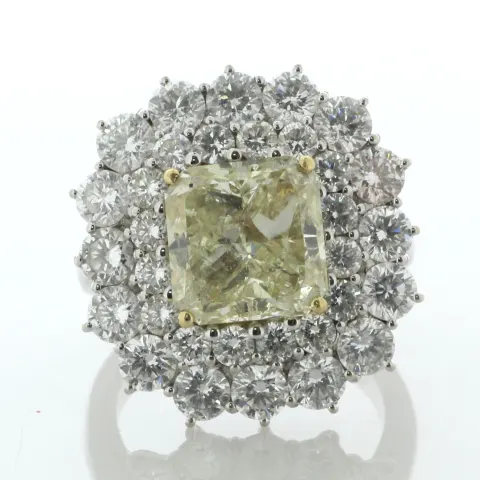 18ct White Gold Radiant Cut Fancy Cluster Diamond Ring (4.58) 2.88 Carats