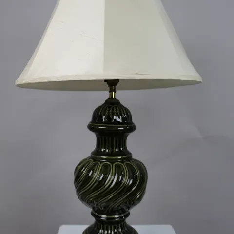 Large Royal Doulton Table Lamp & Shade