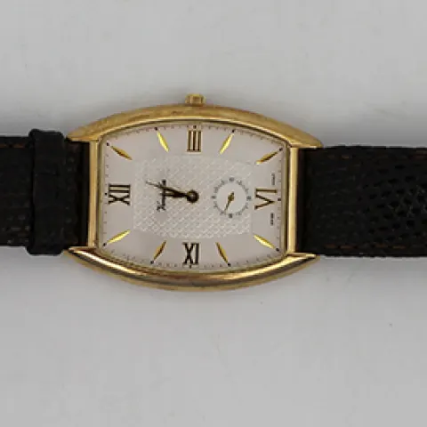 Versailles 9ct Wristwatch