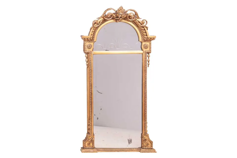 Early 19th Century Regency Giltwood Pier Glass