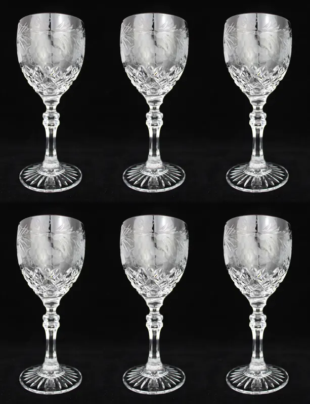 Set of 6 Brier Glass Vine Pattern Wine Glasses