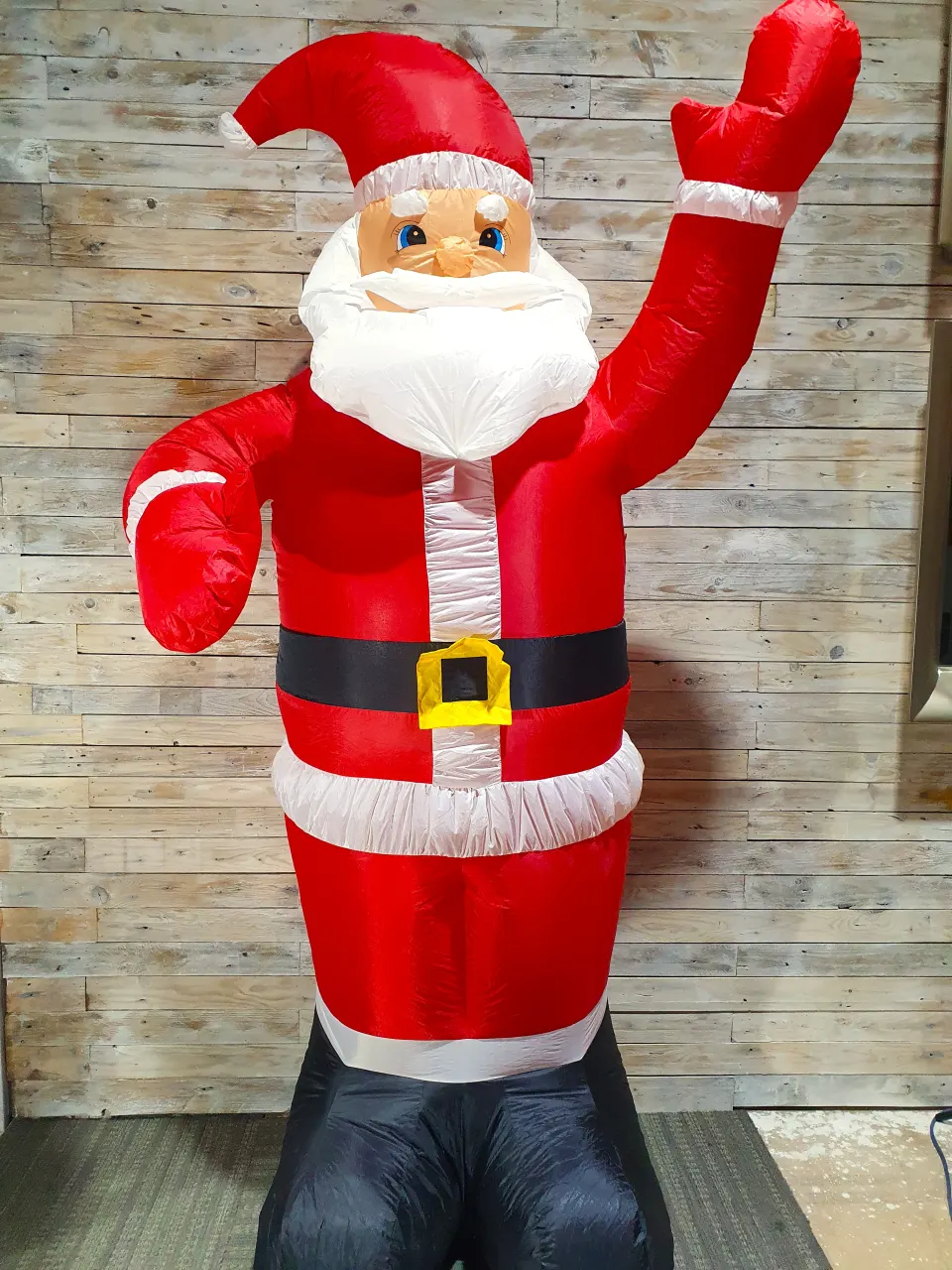 Inflatable 8ft Santa, with lights  Rrp £59.99