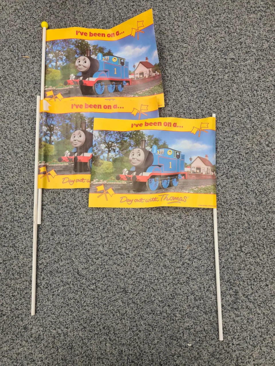 1000pcs Thomas Tank Engine Flags - Official Licence Stock