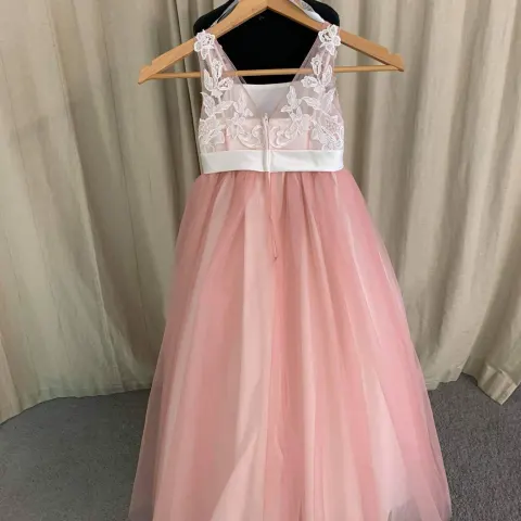 Mary's Angels flowergirl or communion dress age 4 to 6