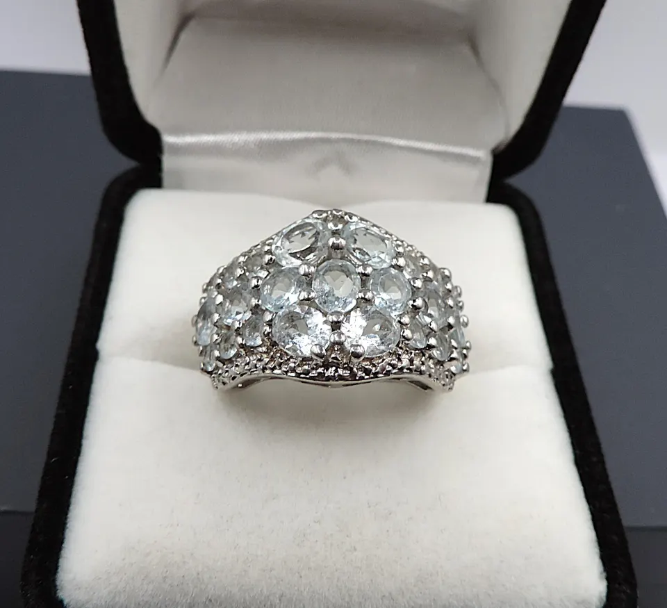 Sterling Silver 4 Carat Aquamarine Marine Ring New With Gift Pouch