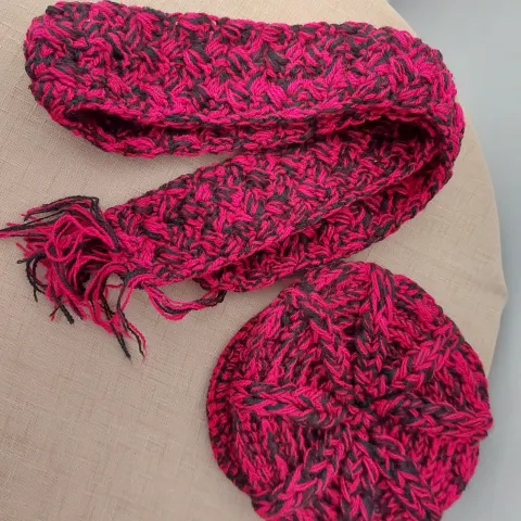 Children's Knitted Hats and Scarves Selection of 15