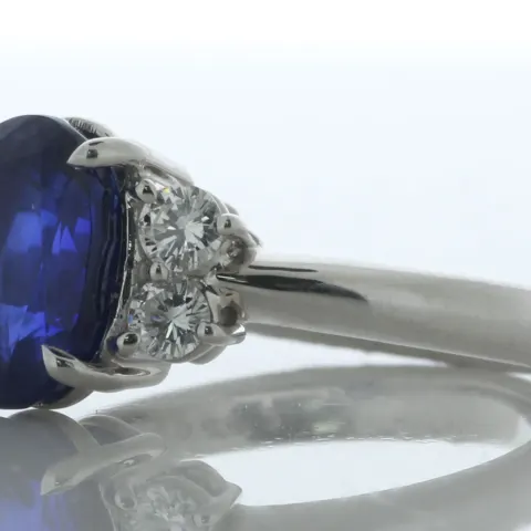Platinum Oval Sapphire And Diamond Ring (S4.20) 0.36 Carats