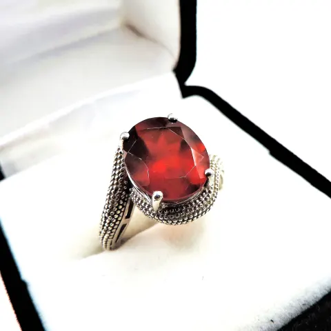 Sterling Silver Ruby Ring 3.8 carats New With Gift Pouch
