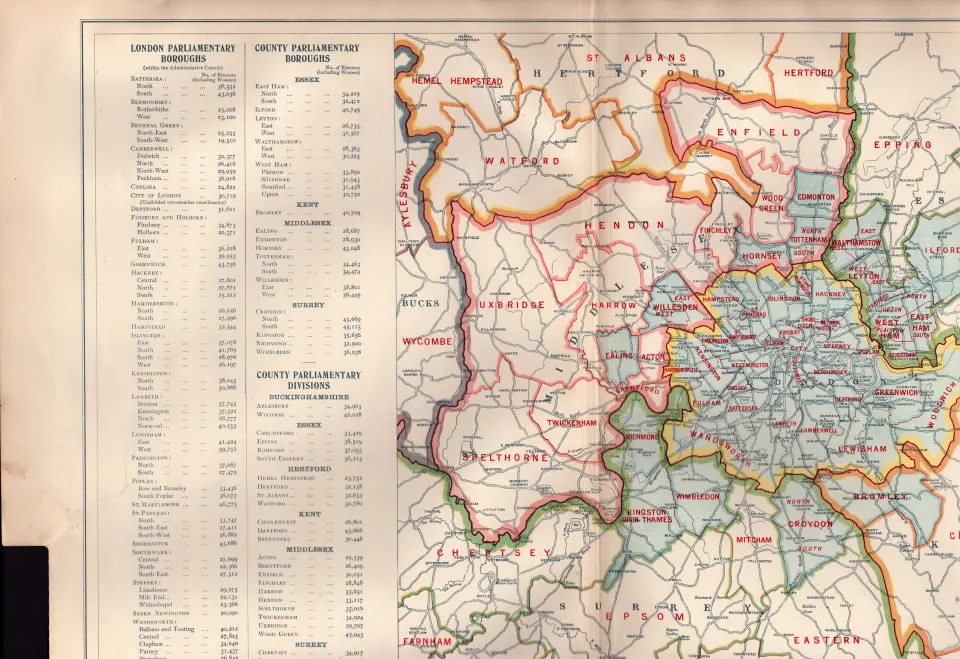 Bacons Vintage 98 Years-Old London & Environs Parliamentary Boroughs Map.