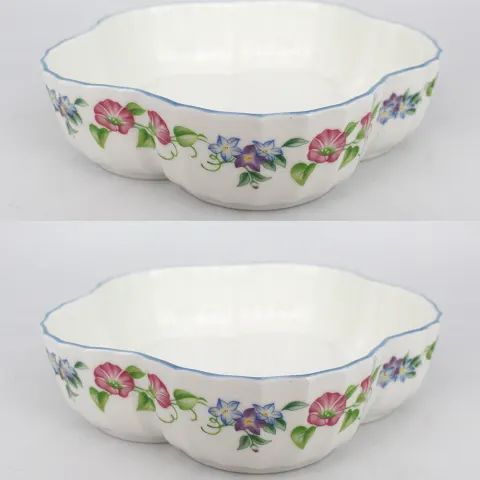 Pair of Royal Worcester English Garden Blue Scalloped Bowls