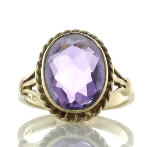 9ct Yellow Gold Ladies Amethyst Dress Ring