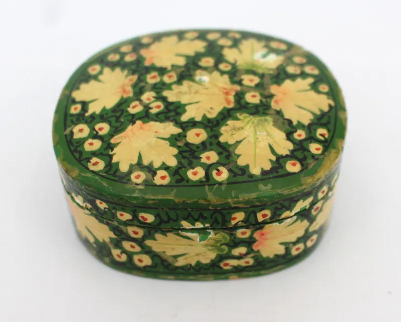 hand-painted Kashmiri papier-mâché trinket box