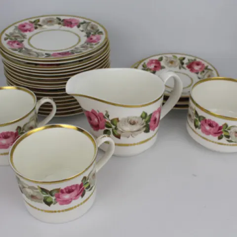 Collection of Royal Worcester Royal Garden Pattern