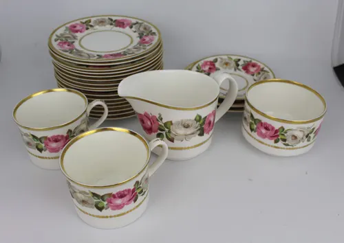 Collection of Royal Worcester Royal Garden Pattern
