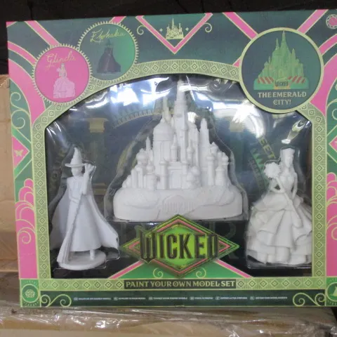 6 Pcs Large Size Wicked Paint and Mould Set RRP £24.99/unit