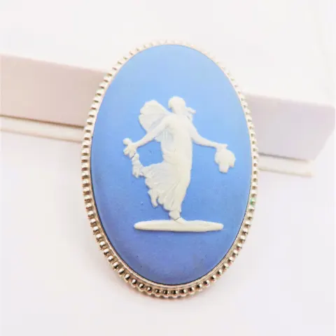 Vintage Sterling Silver Wedgwood Brooch