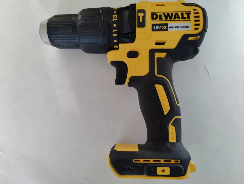 DEWALT DCD778M2T-SFGB 18V