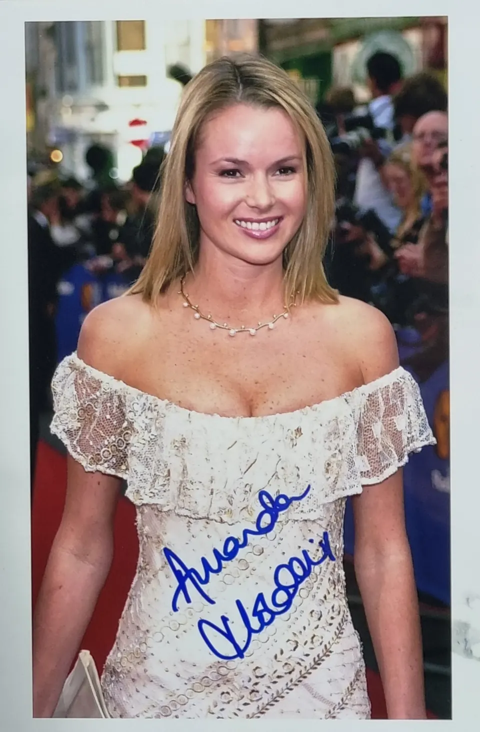 Amanda Holden Original Signature