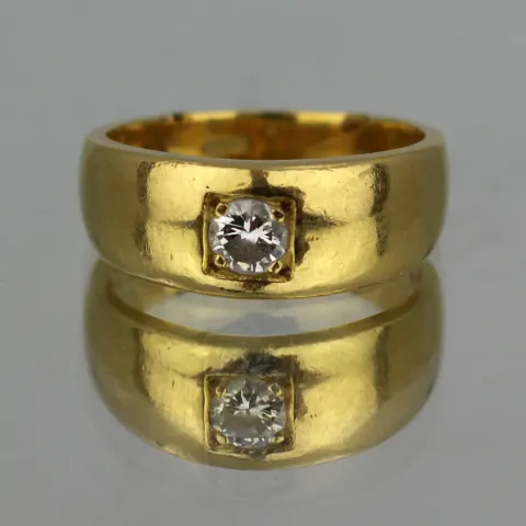 0.28ct Diamond 18ct Gold Signet Ring