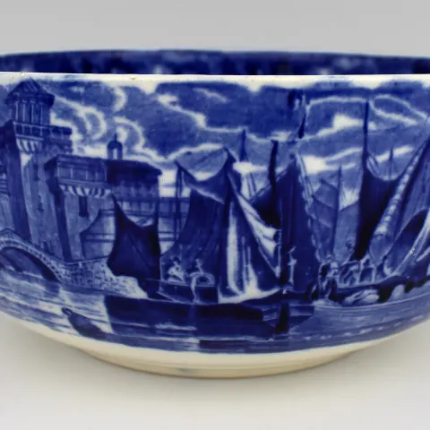 Wedgwood Ferrara Blue & White Fruit Bowl
