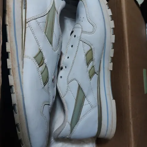 Ladies Trainers Size 5.5