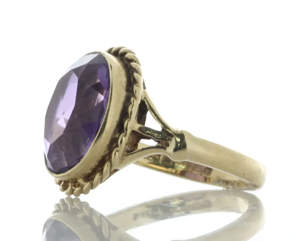 9ct Yellow Gold Ladies Amethyst Dress Ring