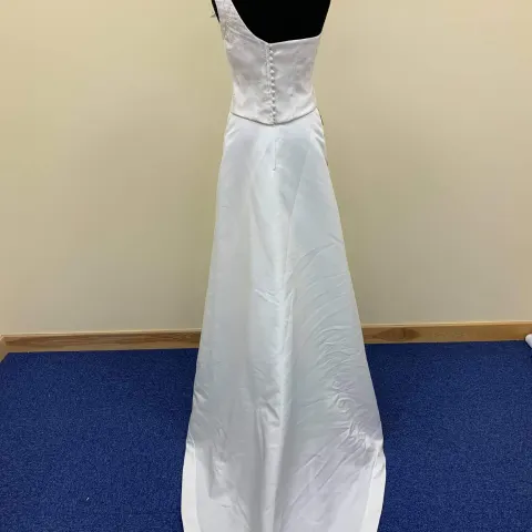 Wedding dress DGC017 size 12 ivory one shoulder organza