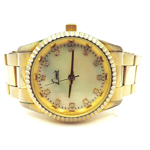 Vintage Limit Quartz Bracelet Watch Jewelled  MOP Face - New Battery Working