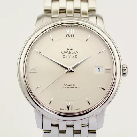 Omega / De Ville 
Co - Axial
Automatic
Chronometer
Date - Gentlemen's Steel Wrist Watch