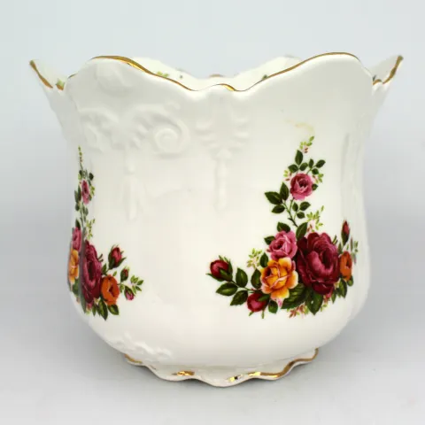 Brosnic Bone China Country Roses Cache Pot
