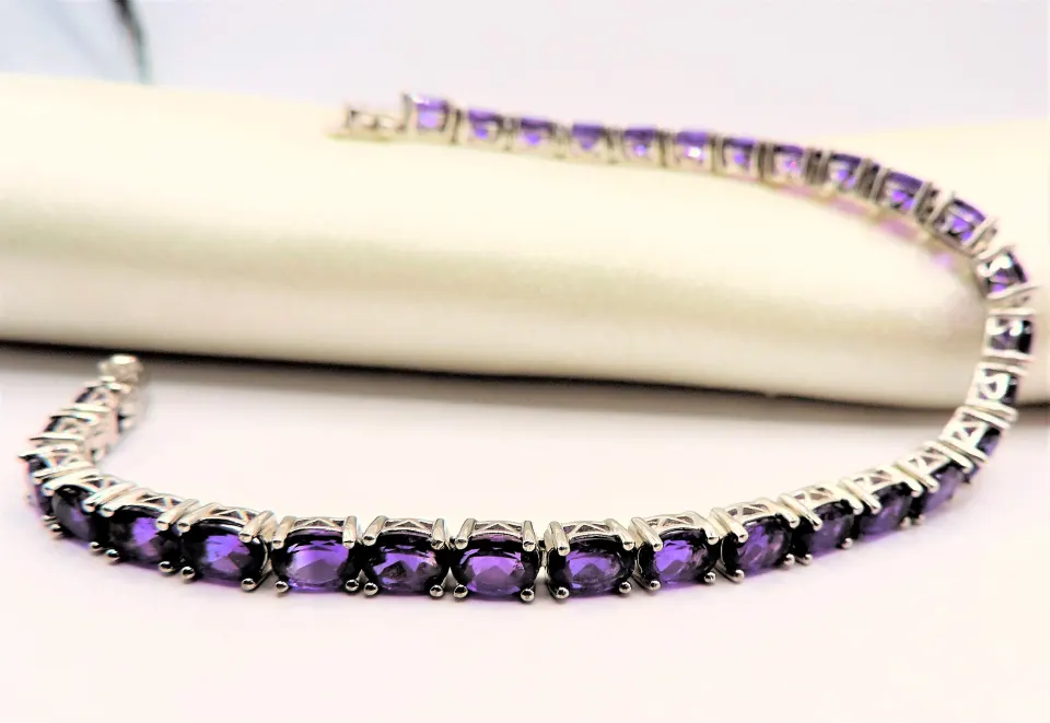 Sterling Silver Amethyst Tennis Bracelet 13.5 Carats New With Gift Box