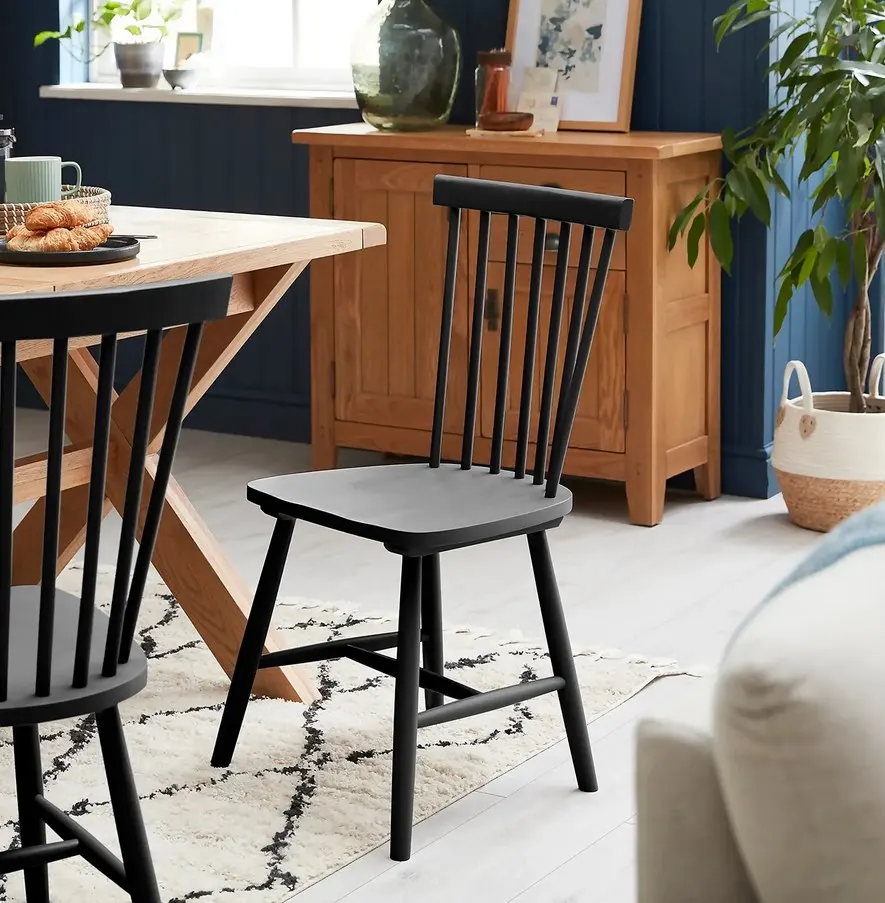 (180/Mez/1D) Lot RRP £100. 2x The Spindle Chair Black RRP £50 Each. Traditional Wooden Spindle Back