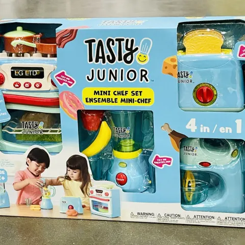 Tasty Junior Mini Chef 4-In-1 Playset New Sealed Box