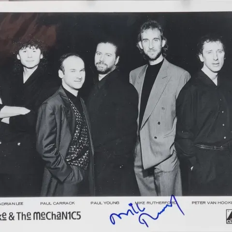Mike Rutherford Original Signature