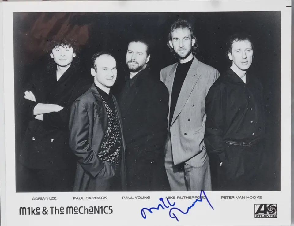 Mike Rutherford Original Signature